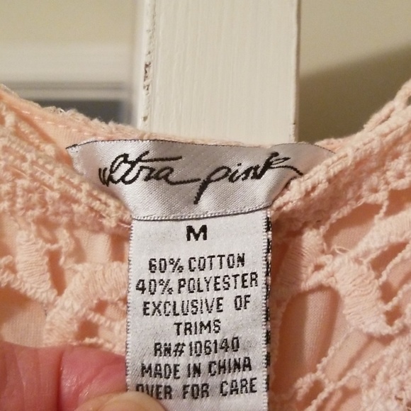 Ultra Pink top - Picture 3 of 3